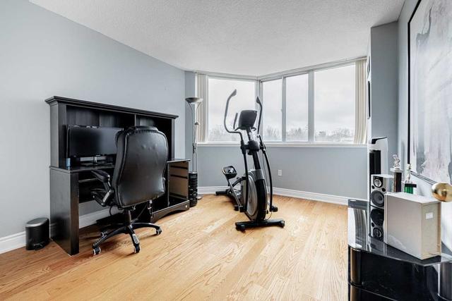 310 - 270 Davis Dr, Condo with 2 bedrooms, 2 bathrooms and 1 parking in Newmarket ON | Image 10