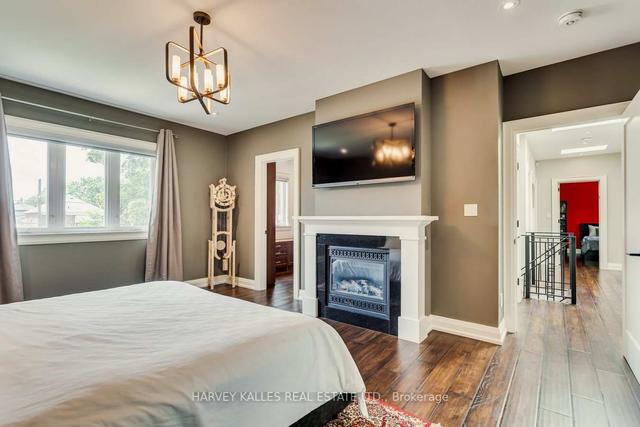 243 Armour Blvd, House detached with 4 bedrooms, 5 bathrooms and 8 parking in Toronto ON | Image 6