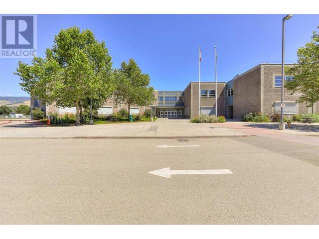 312 - 770 Rutland Road N, Condo with 2 bedrooms, 2 bathrooms and null parking in Kelowna BC | Image 25