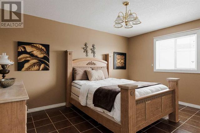 121 Grant Bay, House other with 4 bedrooms, 2 bathrooms and 5 parking in Wood Buffalo AB | Image 30