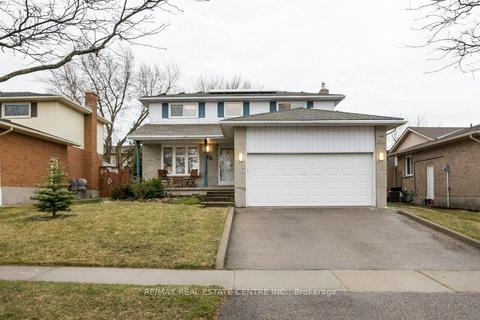 183 Yellow Birch Dr, House detached with 3 bedrooms, 3 bathrooms and 4 parking in Kitchener ON | Card Image