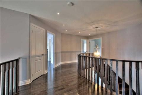 121 Royal West Dr, House detached with 4 bedrooms, 4 bathrooms and 4 parking in Brampton ON | Image 13