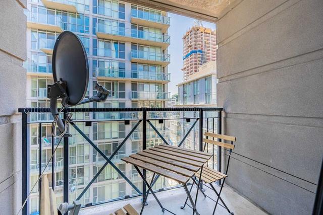 1419 - 140 Simcoe St, Condo with 2 bedrooms, 1 bathrooms and 1 parking in Toronto ON | Image 17
