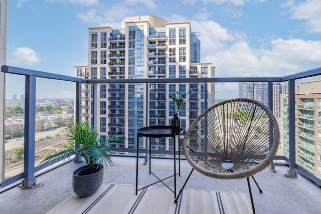 1406 - 5 Michael Power Pl, Condo with 1 bedrooms, 1 bathrooms and 1 parking in Toronto ON | Image 19