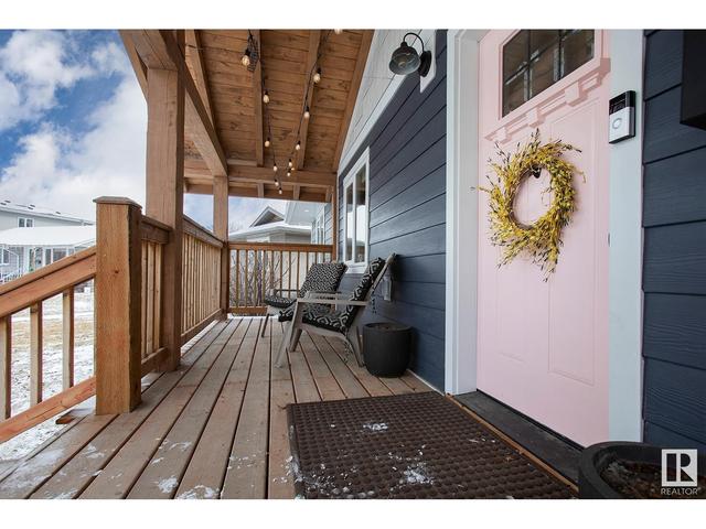 8803 65 Av Nw, House detached with 4 bedrooms, 3 bathrooms and 6 parking in Edmonton AB | Image 4