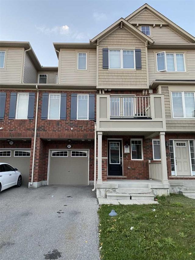 82 Suitor Crt, House attached with 2 bedrooms, 2 bathrooms and 2 parking in Milton ON | Image 1