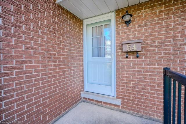 54 Brentwood Drive, House detached with 3 bedrooms, 1 bathrooms and 3 parking in Guelph ON | Image 33