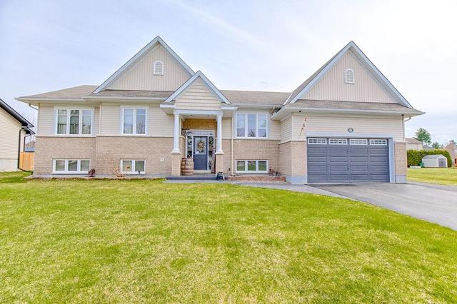 6 Nick Street, House detached with 4 bedrooms, 3 bathrooms and 4 parking in Petawawa ON | Image 1
