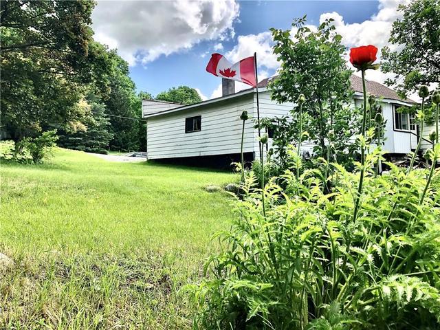 274 Bonnechere Street W, House detached with 3 bedrooms, 1 bathrooms and 2 parking in Bonnechere Valley ON | Image 11