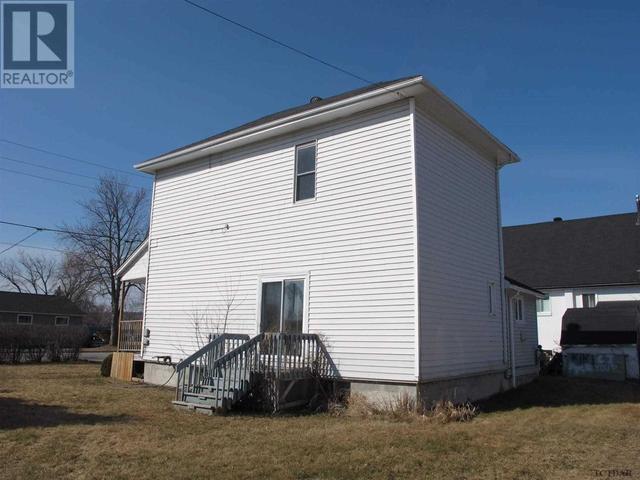 63 Elm Ave, House detached with 2 bedrooms, 2 bathrooms and 3 parking in Temiskaming Shores ON | Image 18