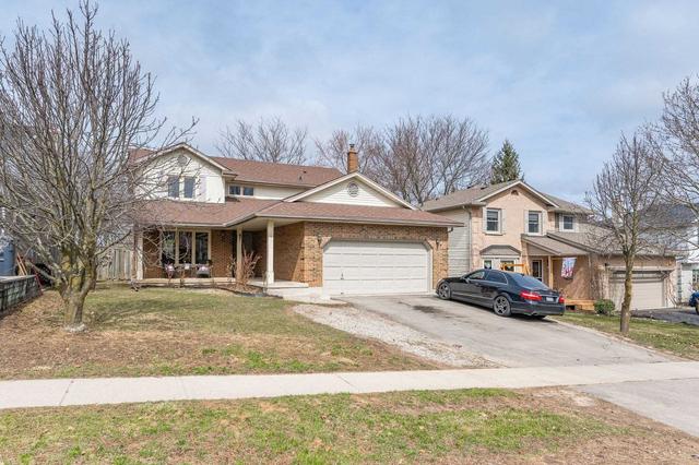 35 Rochelle Dr, House detached with 3 bedrooms, 4 bathrooms and 4 parking in Guelph ON | Image 1