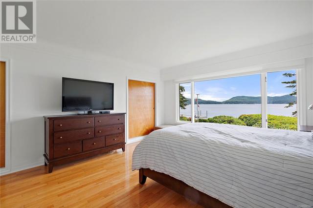5957 Sooke Rd, House detached with 5 bedrooms, 3 bathrooms and 8 parking in Sooke BC | Image 32