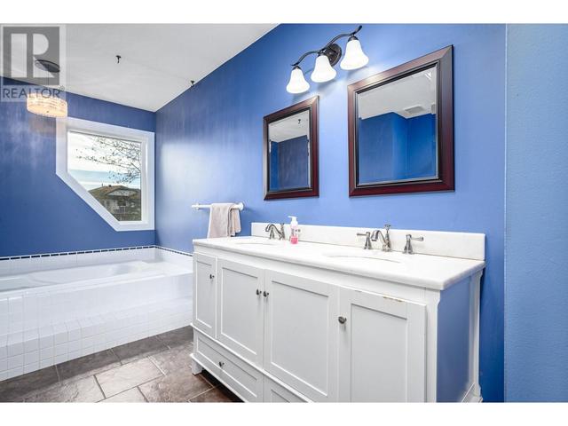 4416 9 Street, House detached with 5 bedrooms, 2 bathrooms and 2 parking in Vernon BC | Image 25