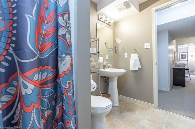 11 - 124 Gosling Gardens, House attached with 3 bedrooms, 2 bathrooms and 2 parking in Guelph ON | Image 39