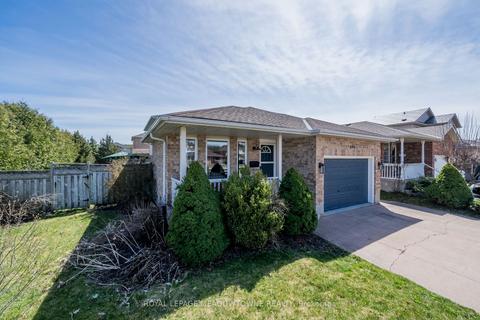 846 Paisley Rd, House detached with 4 bedrooms, 2 bathrooms and 3 parking in Guelph ON | Card Image
