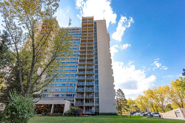 801 - 1359 White Oaks Blvd, Condo with 3 bedrooms, 2 bathrooms and 1 parking in Oakville ON | Image 32