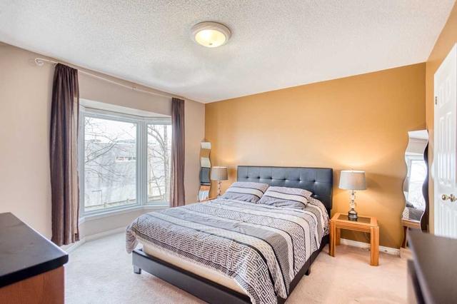 28 - 2015 Cleaver Ave, Townhouse with 3 bedrooms, 3 bathrooms and 2 parking in Burlington ON | Image 2