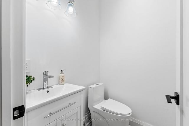 63 Methuen Ave, House detached with 4 bedrooms, 5 bathrooms and 3 parking in Toronto ON | Image 30