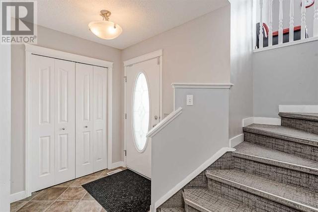 71 Wentworth Circle Sw, House detached with 4 bedrooms, 3 bathrooms and 4 parking in Calgary AB | Image 3