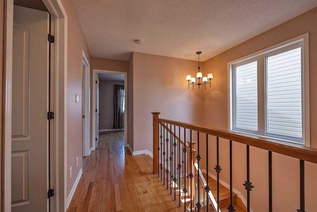 718 Margaret Way, House detached with 3 bedrooms, 4 bathrooms and 3 parking in Kingston ON | Image 8