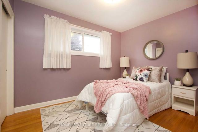 upper - 429 Elizabeth St, House detached with 3 bedrooms, 2 bathrooms and 2 parking in Oshawa ON | Image 7