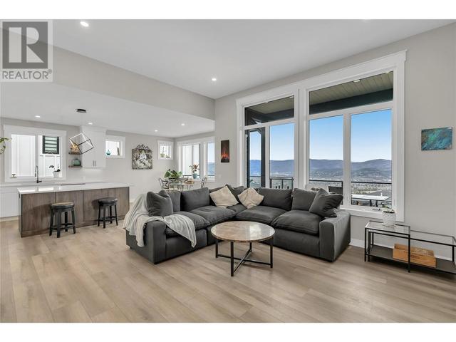 2232 Lavetta Drive, House detached with 6 bedrooms, 4 bathrooms and 6 parking in Kelowna BC | Image 27