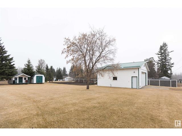 5004 52 Av, House detached with 4 bedrooms, 3 bathrooms and null parking in Westlock County AB | Image 68