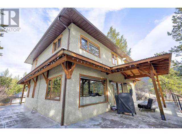 8089 Princeton Summerland Road, House detached with 3 bedrooms, 2 bathrooms and 3 parking in Okanagan Similkameen F BC | Image 54