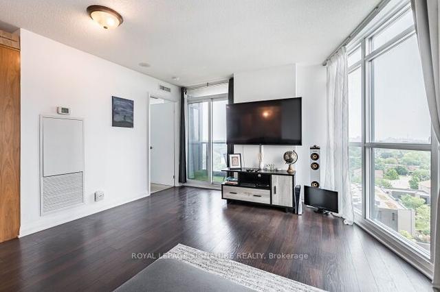904 - 5 Valhalla Inn Rd, Condo with 2 bedrooms, 2 bathrooms and 1 parking in Toronto ON | Image 6