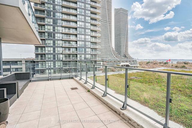 901 - 2212 Lake Shore Blvd W, Condo with 2 bedrooms, 2 bathrooms and 1 parking in Toronto ON | Image 16