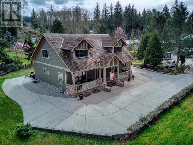 5300 Yukon Ave, House detached with 5 bedrooms, 4 bathrooms and null parking in Powell River BC | Image 8