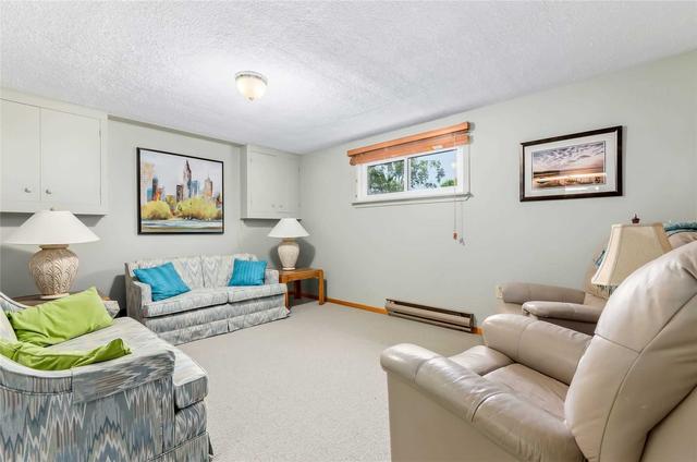 1900 Croftdale Cres, House detached with 2 bedrooms, 2 bathrooms and 3 parking in Peterborough ON | Image 14