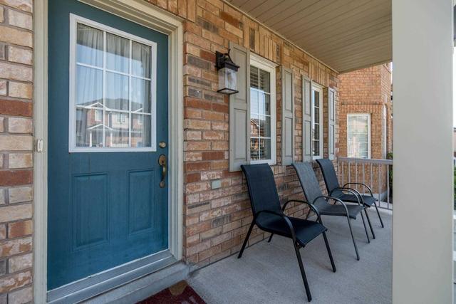92 Flurry Circ, House semidetached with 4 bedrooms, 4 bathrooms and 3 parking in Brampton ON | Image 12