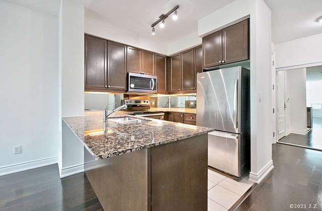 201 - 20 Bloorview Pl, Condo with 1 bedrooms, 1 bathrooms and 1 parking in Toronto ON | Image 2