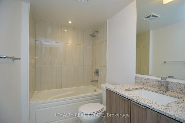 1509 - 955 Bay St, Condo with 2 bedrooms, 2 bathrooms and 1 parking in Toronto ON | Image 9