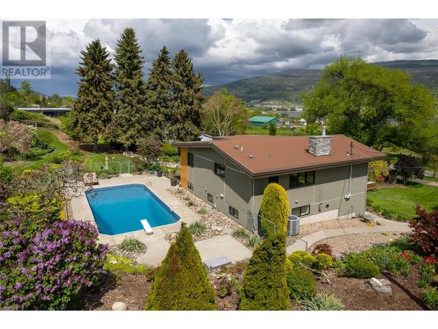 7850 Old Kamloops Road, House detached with 4 bedrooms, 3 bathrooms and 12 parking in North Okanagan B BC | Image 45