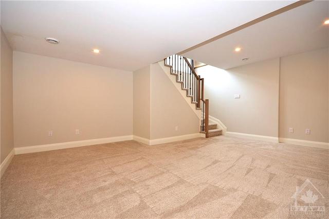 109 Porter Street, Townhouse with 3 bedrooms, 3 bathrooms and 3 parking in Ottawa ON | Image 28