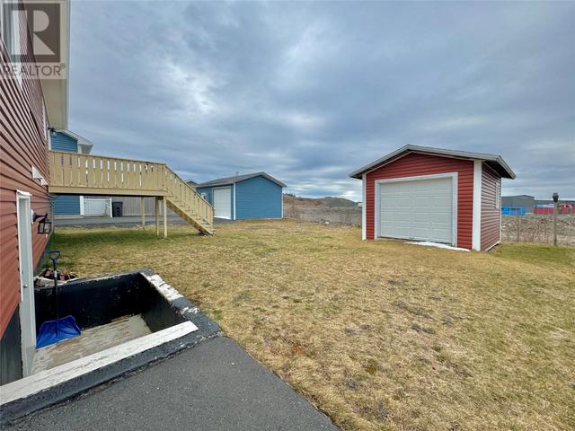 26 Bare Mountain Road, House detached with 3 bedrooms, 1 bathrooms and null parking in Clarenville NL | Image 4