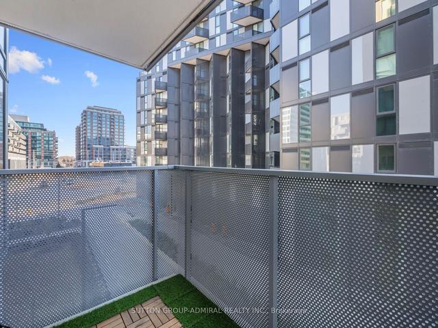 309 - 38 Monte Kwinter Crt, Condo with 2 bedrooms, 1 bathrooms and 1 parking in Toronto ON | Image 2