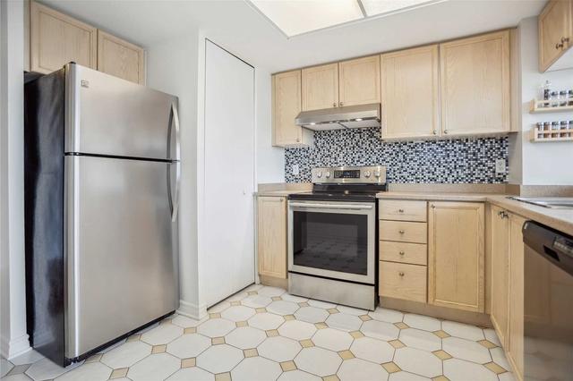 410 - 101 Subway Cres, Condo with 2 bedrooms, 2 bathrooms and 1 parking in Toronto ON | Image 10