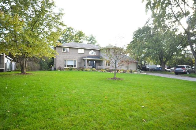 29 Mckenzie Dr, House detached with 4 bedrooms, 3 bathrooms and 50 parking in East Gwillimbury ON | Image 1