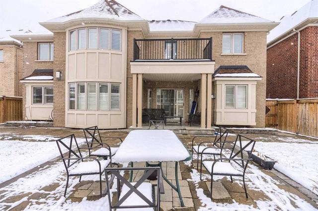 10 Rhapsody Cres, House detached with 4 bedrooms, 7 bathrooms and 9 parking in Brampton ON | Image 32