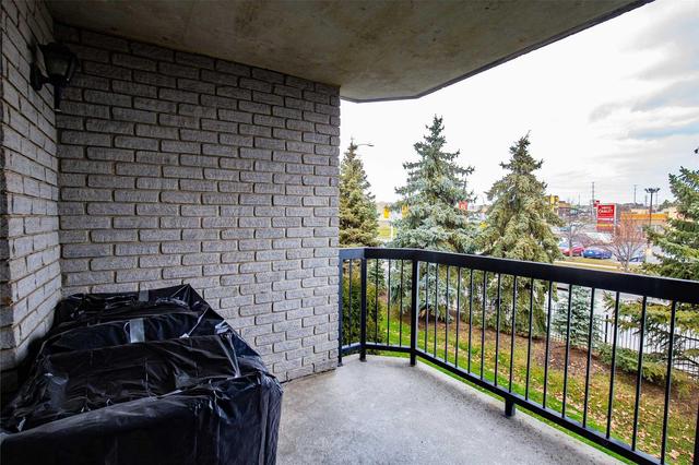 208 - 990 Golf Links Rd, Condo with 2 bedrooms, 2 bathrooms and 1 parking in Hamilton ON | Image 18