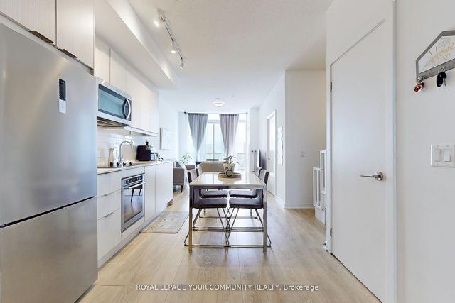 2403 - 38 Forest Manor Rd, Condo with 1 bedrooms, 1 bathrooms and 0 parking in Toronto ON | Image 2