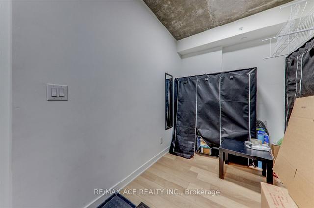 1208 - 210 Simcoe St, Condo with 1 bedrooms, 1 bathrooms and 0 parking in Toronto ON | Image 25