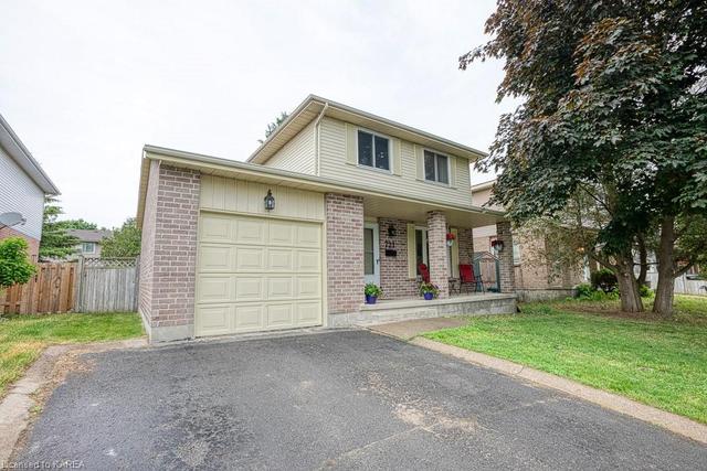 721 Cedarwood Drive, House detached with 3 bedrooms, 1 bathrooms and 5 parking in Kingston ON | Image 3