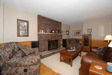 81 Windrush Tr, House detached with 4 bedrooms, 3 bathrooms and 4 parking in Toronto ON | Image 7