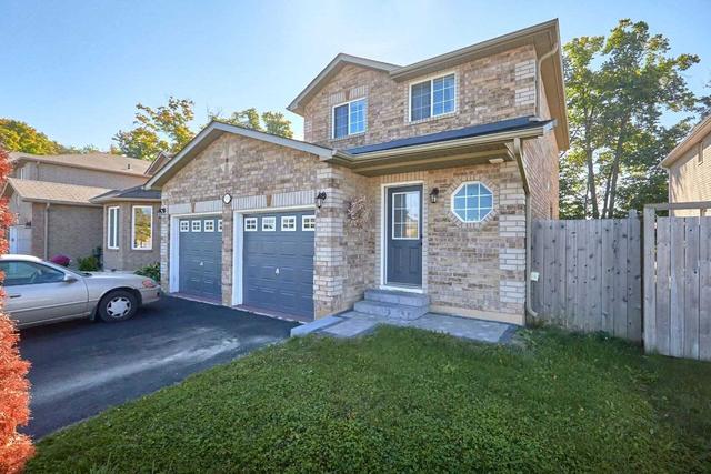 1337 Lowrie St, House detached with 3 bedrooms, 3 bathrooms and 4 parking in Innisfil ON | Image 1