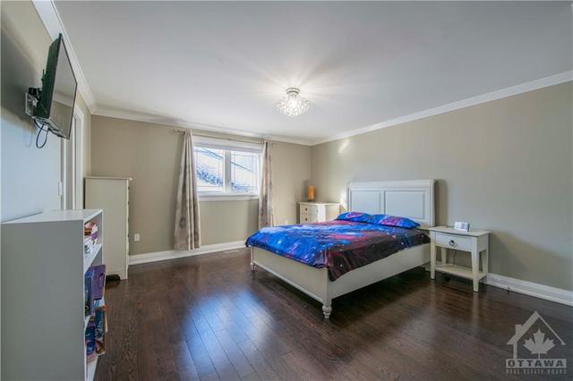 1953 Queensdale Avenue, House detached with 4 bedrooms, 4 bathrooms and 6 parking in Ottawa ON | Image 20