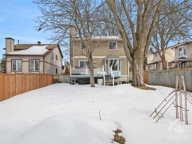 48 Mccurdy Drive, House detached with 3 bedrooms, 3 bathrooms and 5 parking in Ottawa ON | Image 28
